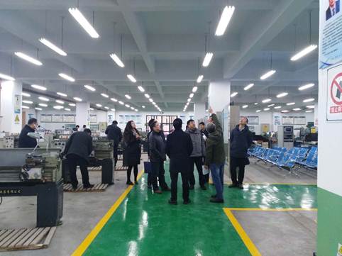 说明: D:\李涛eE\2019\照片\2月24号开学领导检查\mmexport1550993393373.jpg